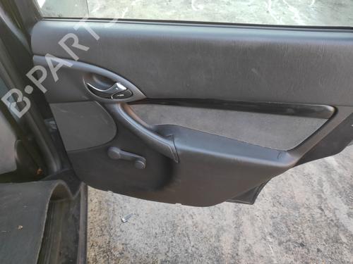 Lève-vitre avant droit FORD FOCUS I (DAW, DBW) 1.6 16V | BP16424462C23 