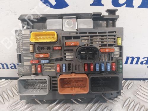 Used Fuse box CITROËN C4 Grand Picasso I (UA_) [2006-2013]  25927521