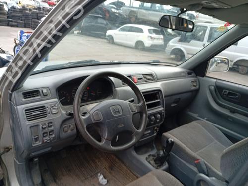 Used Fuse box Fuse box HONDA CR-V I (RD) 2.0 16V 4WD (RD1, RD3) (128 hp) 35895850 35895850