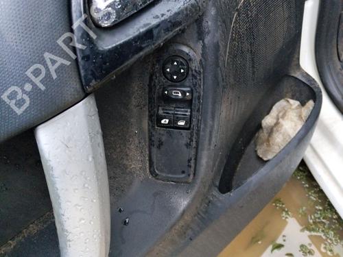 Used Left front window switch Left front window switch CITROËN C3 II (SC_) 1.4 HDi 70 (SC8HZC, SC8HR0, SC8HP4) (68 hp) 39881023 39881023