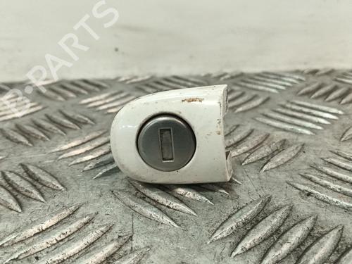Outra Outra VW POLO IV (9N_, 9A_) 1.4 16V (75 hp) 34606470 34606470