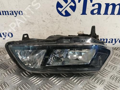 Used Left front fog light VW POLO V (6R1, 6C1) 1.4 TDI (90 hp) 31757094