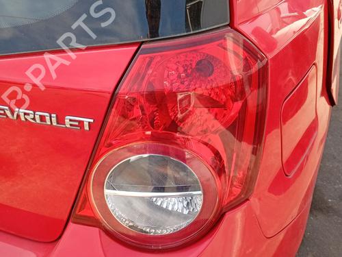 Achterlicht rechts Achterlicht rechts CHEVROLET AVEO / KALOS Hatchback (T250, T255) 1.2 (84 hp) 35962635 35962635