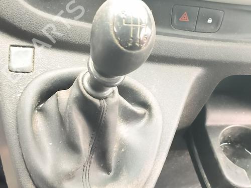 Used Gear lever Gear lever RENAULT TRAFIC III Bus (JG_) 1.6 dCi 115 (JGMD) (116 hp) 40184648 40184648