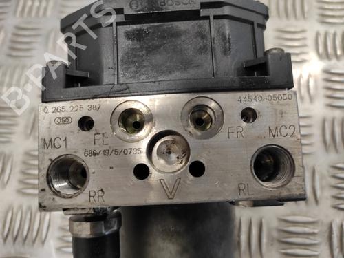 ABS pump TOYOTA AVENSIS (_T25_) 2.2 D-4D (ADT251_, ADT251R) | BP19523114M43 
