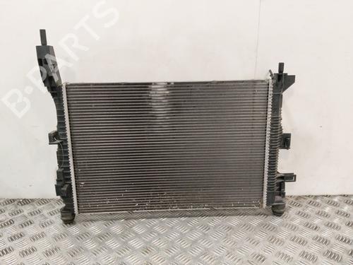 Used Water radiator Water radiator 37611179 37611179