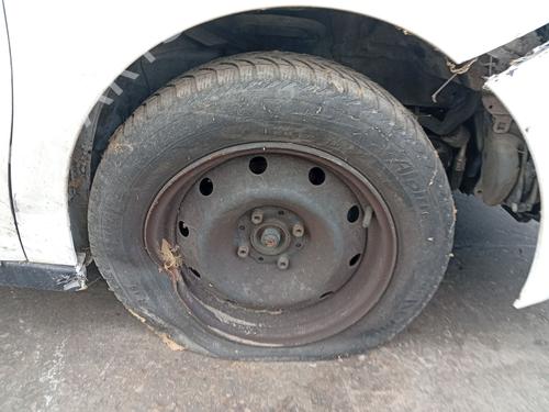 Used Right front steering knuckle Right front steering knuckle 37662876 37662876