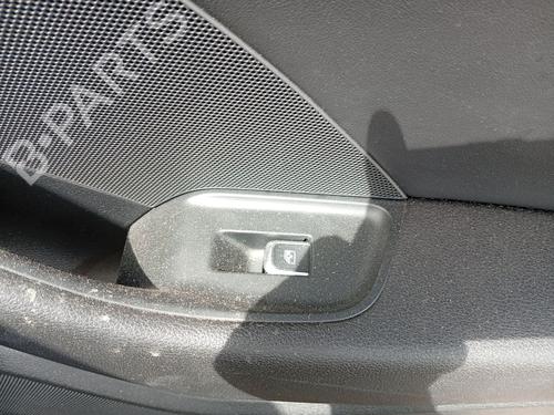 right-rear-window-switch-audi-a3-sportback-8va-8vf-2012-2013-2014-2015-2016-2017-2018-2019-2020-2021-34477208 main image