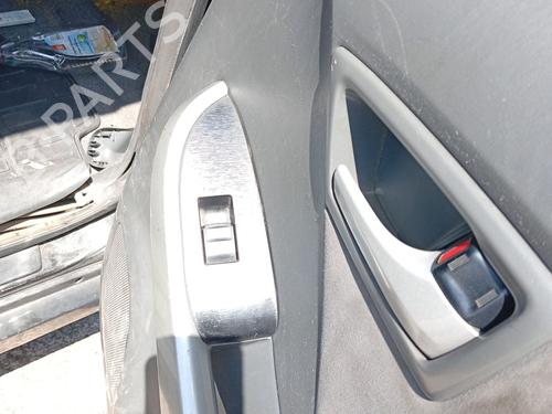 Højre bagtil elrude kontakt Højre bagtil elrude kontakt TOYOTA PRIUS (_W3_) 1.8 Hybrid (ZVW3_) (99 hp) 37492756 37492756