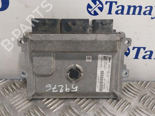 Used Engine control unit (ECU) RENAULT LAGUNA I (B56_, 556_) 2.0 (114 hp) 30660649