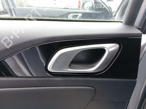 rear-left-interior-door-handle-kia-xceed-cd-2019-34581997 main image