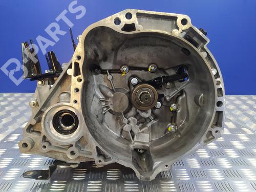 Used Gearbox NISSAN MICRA III (K12) 1.4 16V (88 hp) 6546118