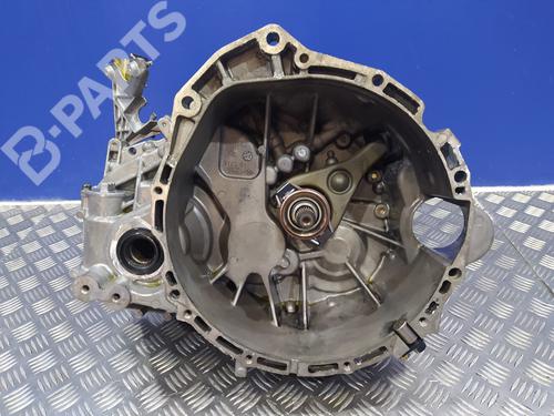 Used Gearbox NISSAN PRIMERA (P12) 2.2 Di (126 hp) 891588