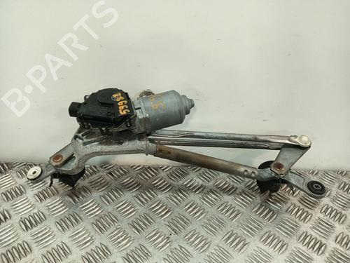 Used Front wiper motor Front wiper motor TOYOTA YARIS (_P9_) 1.4 D-4D (NLP90_, NLP90R) (90 hp) 33951883 33951883