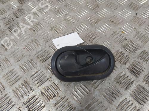 Used Front left interior door handle Front left interior door handle DACIA DOKKER Box Body/MPV 1.5 dCi 75 / Blue dCi 75 (FEJW, FEAH) (75 hp) 39815297 39815297