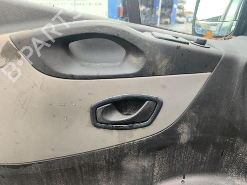 Front left interior door handle RENAULT TRAFIC III Bus (JG_) 1.6 dCi 115 (JGMD) | BP40184647I13 - Image 1