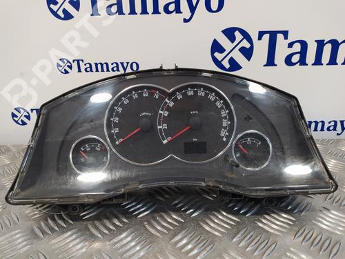 Used Instrument cluster OPEL MERIVA A MPV (X03) 1.6 16V (E75) (100 hp) 10711048
