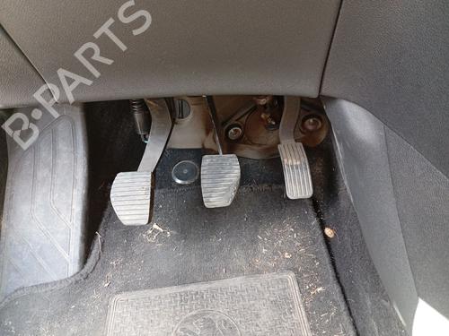 Used Clutch pedal Clutch pedal PEUGEOT 308 SW I (4E_, 4H_) 1.6 HDi (112 hp) 36643526 36643526