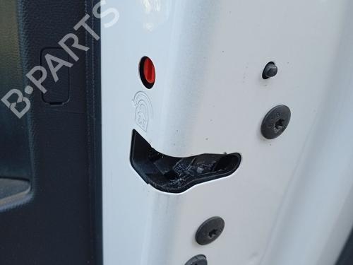 Højre bagtil lås Højre bagtil lås PEUGEOT 208 II (UB_, UP_, UW_, UJ_) 1.5 BlueHDI 100 (102 hp) 37409085 37409085