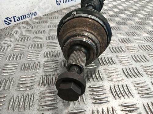 Drivaksel fortil venstre VW EOS (1F7, 1F8) 2.0 TDI | BP29871385M38