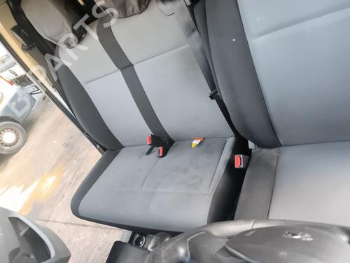 right-front-seat-peugeot-expert-van-v_-2016-40044577 main image