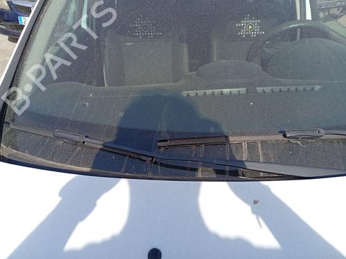 front-windshield-wiper-arm-renault-clio-iii-br01-cr01-2005-2006-2007-2008-2009-2010-2011-2012-2013-2014-34545124 main image