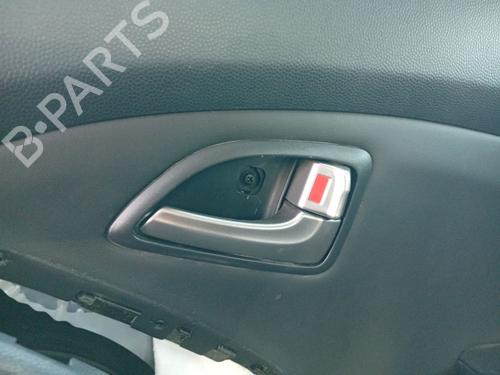 rear-right-interior-door-handle-hyundai-ix35-lm-el-elh-2009-2010-2011-2012-2013-2014-2015-2016-37425911 main image
