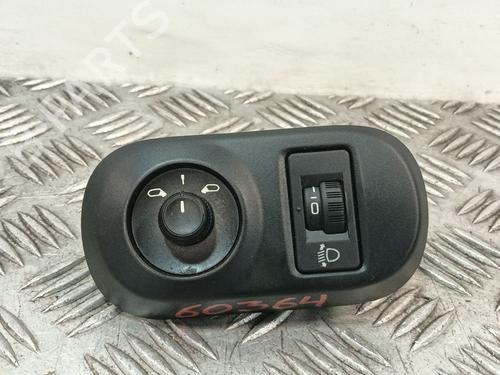 Comando specchietti Comando specchietti CITROËN C4 CACTUS 1.2 VTi 82 (82 hp) 34606464 34606464