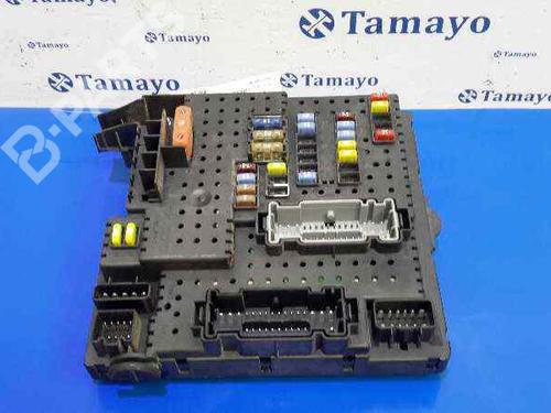 Used Fuse box VOLVO XC90 I (275) D5 AWD (185 hp) 5244834