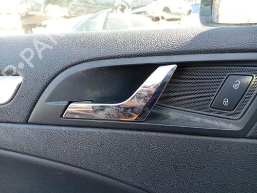 Used Front left interior door handle Front left interior door handle 37604079 37604079