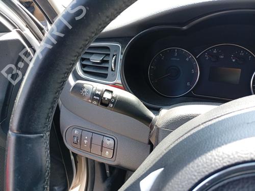 Switch KIA CARENS IV 1.7 CRDi | BP39977705I30 - Image 3