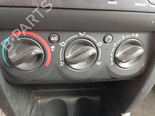 Used Climate control Climate control SEAT IBIZA II (6K1) 1.4 i (60 hp) 35770104 35770104