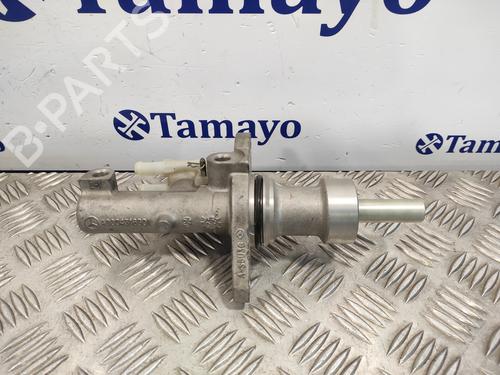 Used Brake master cylinder MERCEDES-BENZ VIANO (W639) [2003-2025]  21573106