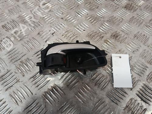 Used Rear right interior door handle Rear right interior door handle TOYOTA AURIS (_E18_) 1.2 (NRE185_, NRE185R) (116 hp) 39933809 39933809