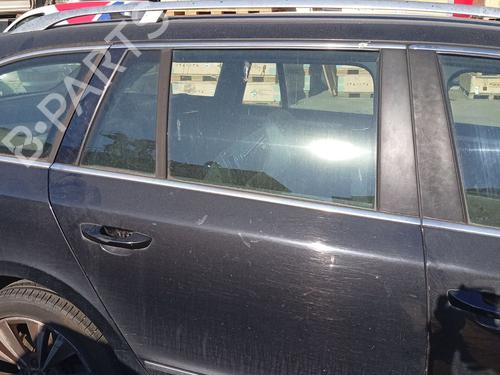 Used Right rear door Right rear door 38065796 38065796
