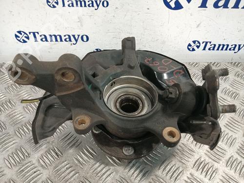 Used Right front steering knuckle TOYOTA COROLLA Verso (ZER_, ZZE12_, R1_) [2004-2009]  29627025