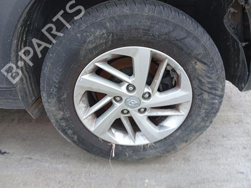 Venstre hjullejehus spindel Venstre hjullejehus spindel HYUNDAI TUCSON (TL, TLE) 1.6 GDi (132 hp) 36132270 36132270