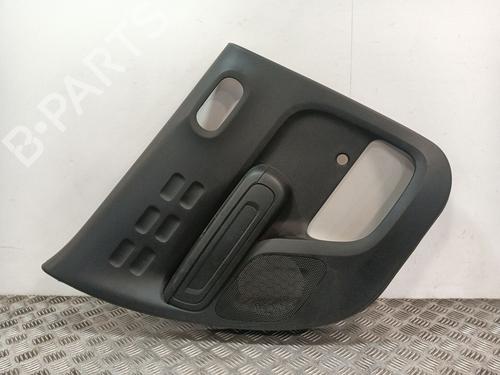 Forra trás esquerda Forra trás esquerda CITROËN C3 III (SX) 1.2 PURETECH 82 (82 hp) 36278659 36278659
