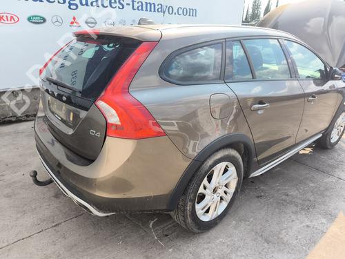 Benzintank Benzintank VOLVO V60 I Cross Country (157) D4 (190 hp) 39503816 39503816