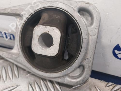 Engine mount TOYOTA YARIS (_P21_, _PA1_, _PH1_) 1.5 Hybrid (MXPH10, MXPH11) | BP29355890M89 