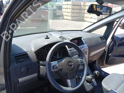 Instrumentbord Instrumentbord OPEL ZAFIRA / ZAFIRA FAMILY B (A05) 1.9 CDTI (M75) (120 hp) 35980693 35980693
