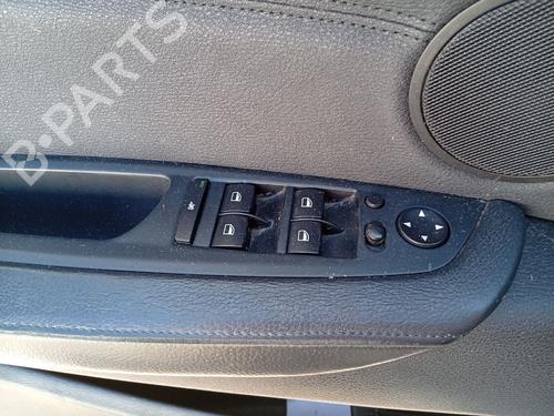 Comutador vidro frente esquerdo Comutador vidro frente esquerdo BMW X5 (E70) xDrive 30 d (245 hp) 36038159 36038159
