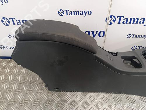 Armrest / Center console RENAULT MEGANE III Grandtour (KZ0/1) 1.5 dCi (KZ09, KZ0D, KZ1G, KZ29, KZ14, KZ1W, KZ10, KZ1F,... | BP21784008I20 