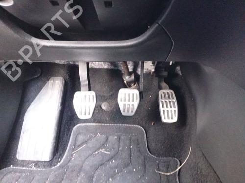 Used Break pedal Break pedal RENAULT MEGANE IV Hatchback (B9A/M/N_) 1.6 dCi 130 (B9A4) (130 hp) 34036956 34036956