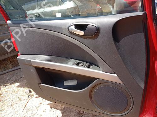 Venstre frontpanel Venstre frontpanel 38096857 38096857