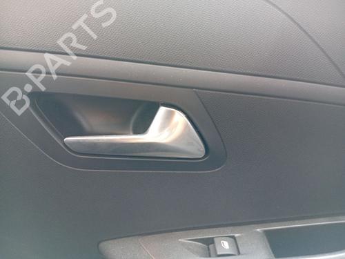 Used Rear right interior door handle Rear right interior door handle 37418341 37418341