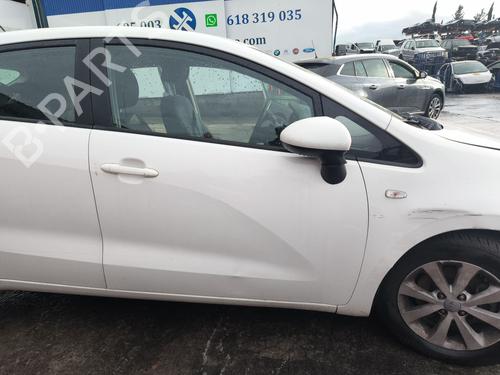 Used Right front door Right front door KIA RIO III (UB) 1.4 CVVT (109 hp) 40121484 40121484
