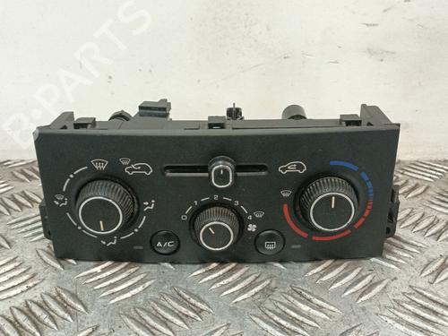 Used Climate control Climate control PEUGEOT 207 (WA_, WC_) 1.4 (73 hp) 35932196 35932196