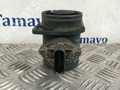 Medidor de massa de ar SEAT LEON (1P1) 1.9 TDI (105 hp) 31581211