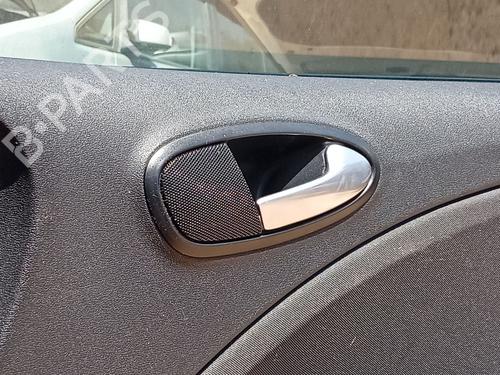 front-right-interior-door-handle-seat-leon-1p1-2005-2006-2007-2008-2009-2010-2011-2012-2013-37538262 main image